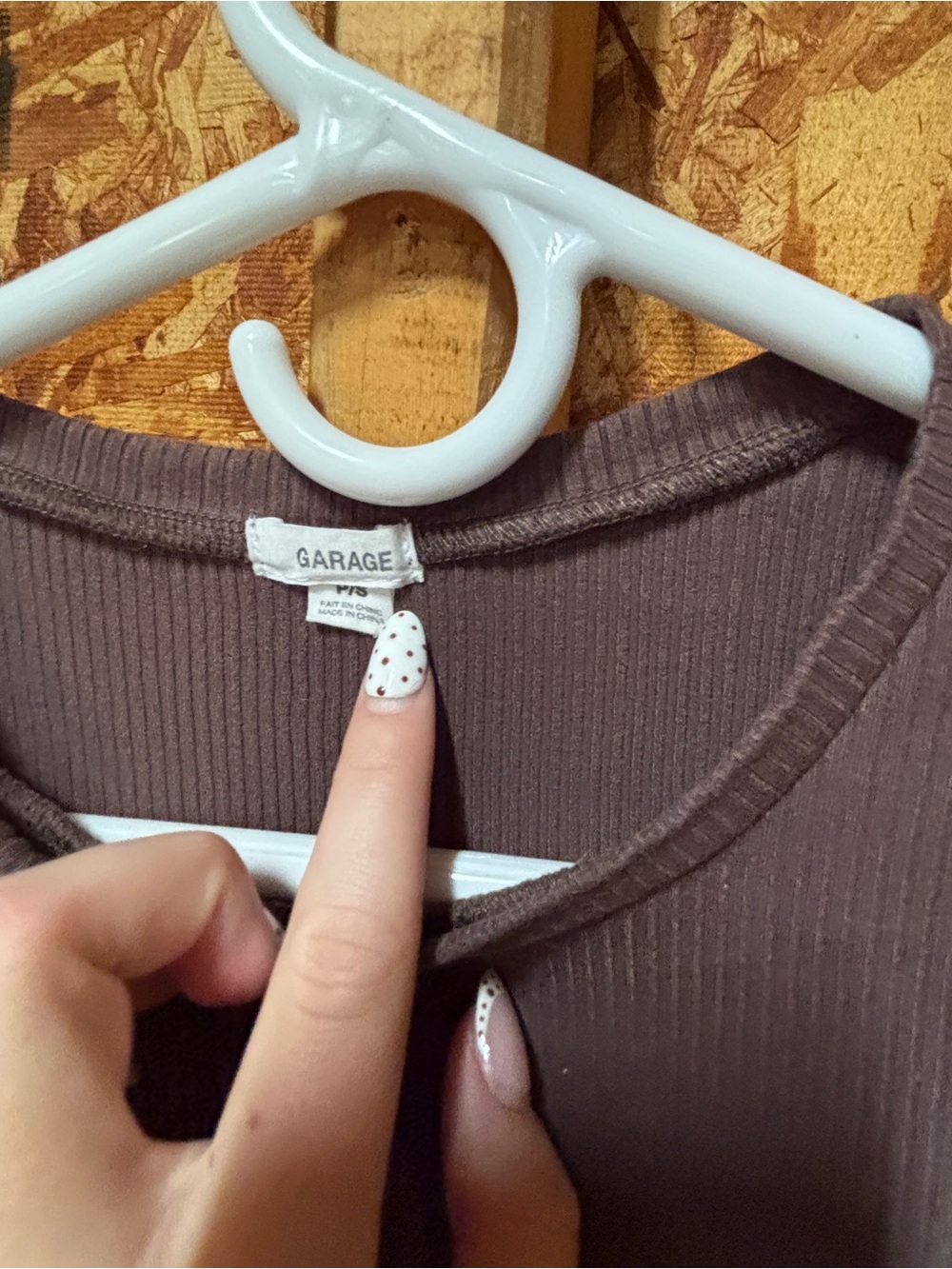 Women's Y2K Ribbed Brown Ruched Drawstring Crop Top - Picture 2 of 6